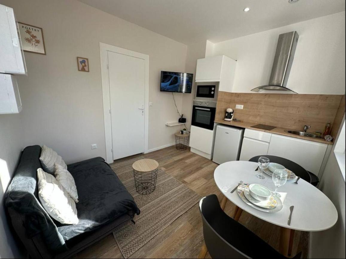 Lerelaisdodileqsl - Cambrai - Hyper Centre - Free Wifi - Ideal Couple & Famille Zewnętrze zdjęcie